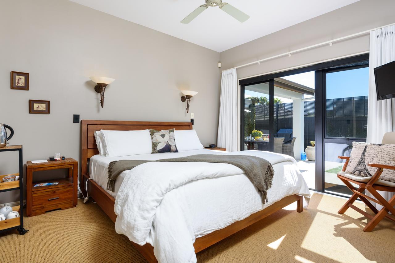 Tuscan Retreat Bed & Breakfast - Adults Only Bed and Breakfast Papamoa Eksteriør billede