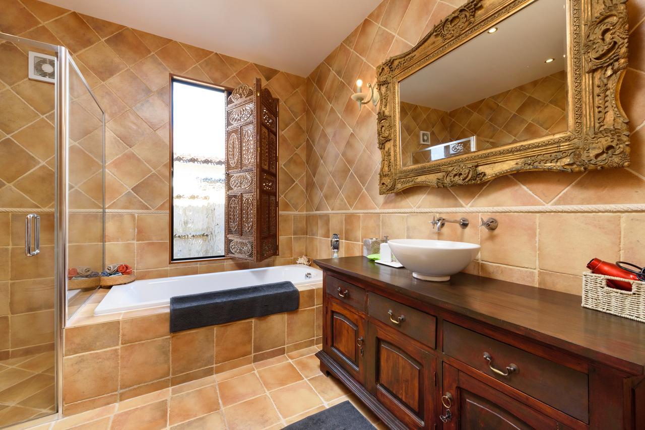 Tuscan Retreat Bed & Breakfast - Adults Only Bed and Breakfast Papamoa Eksteriør billede
